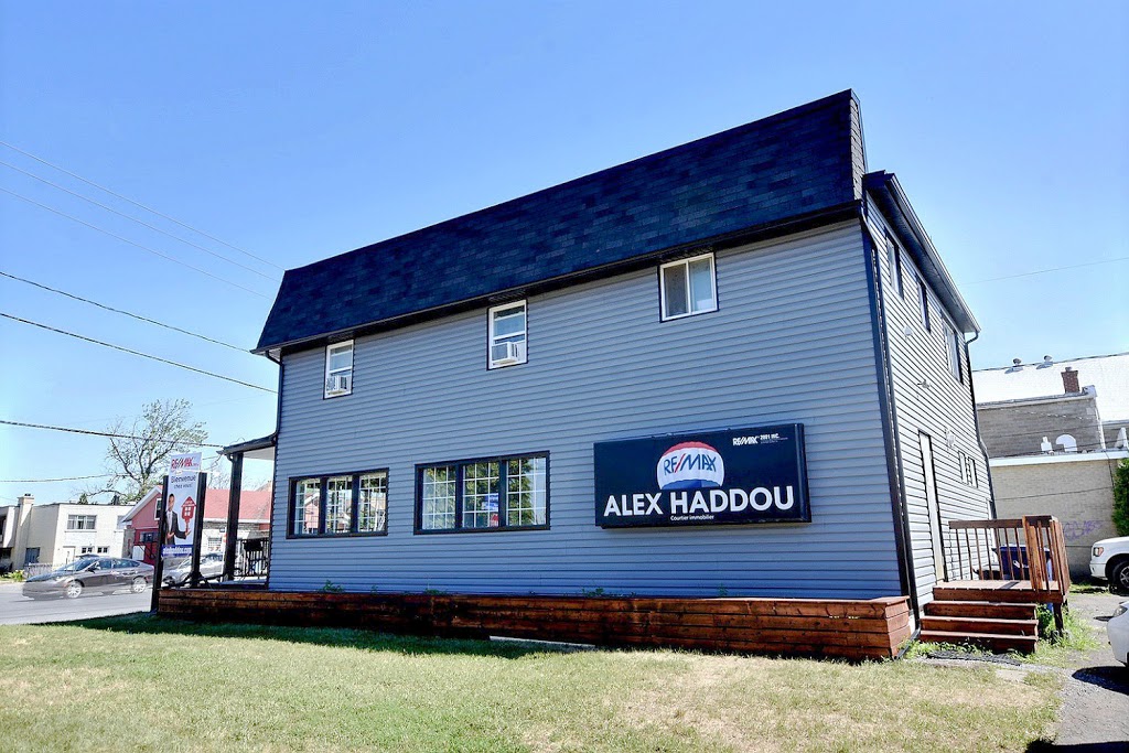 Alex Haddou|Courtier Immobilier|Real Estate broker|Vimont Laval | 10 Boulevard Saint Elzéar E, Laval, QC H7M 1C3, Canada | Phone: (514) 222-4513