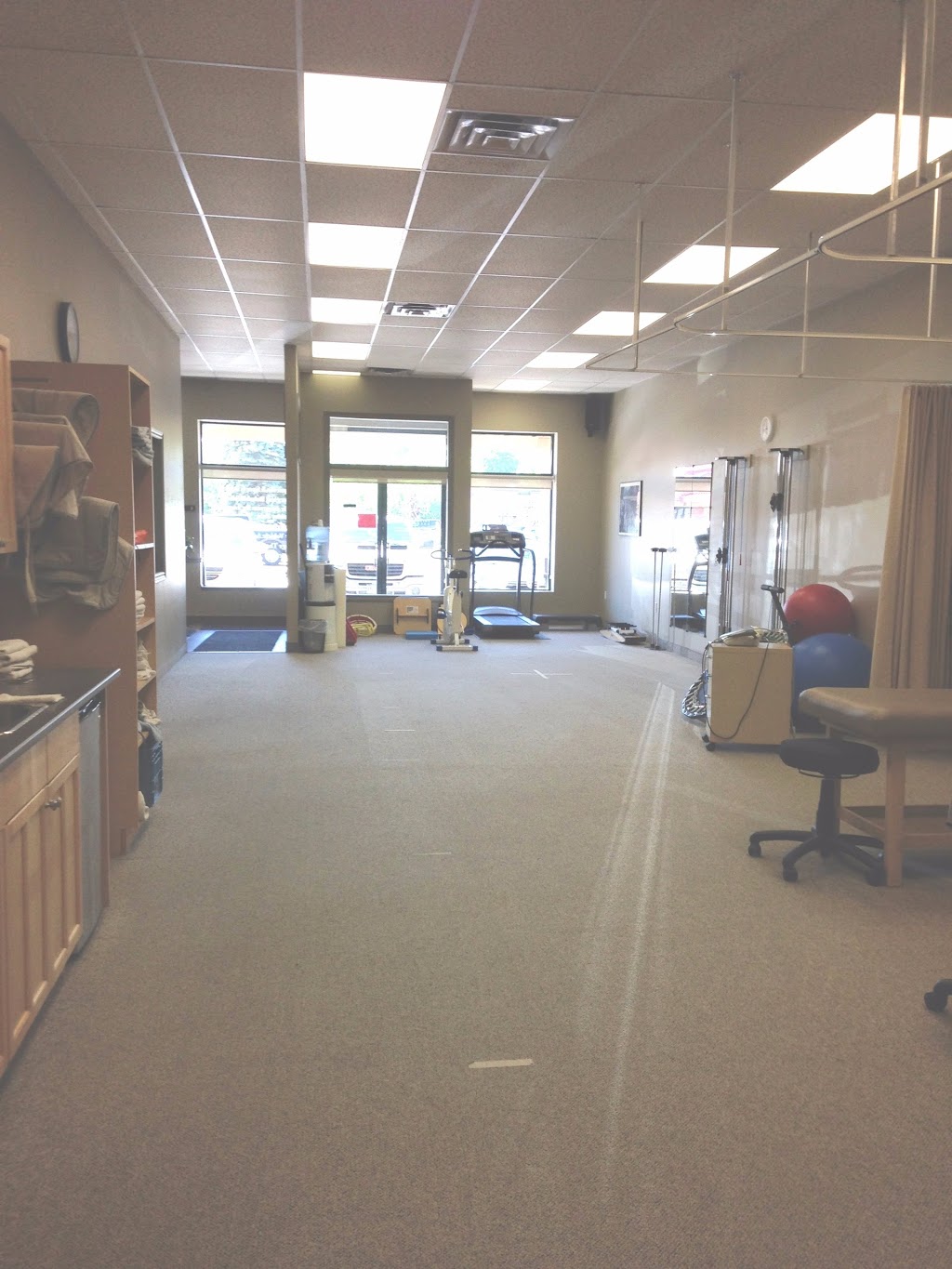 Eramosa Physiotherapy Associates Orangeville | 41 Broadway, Orangeville, ON L9W 1J7, Canada | Phone: (519) 940-8993