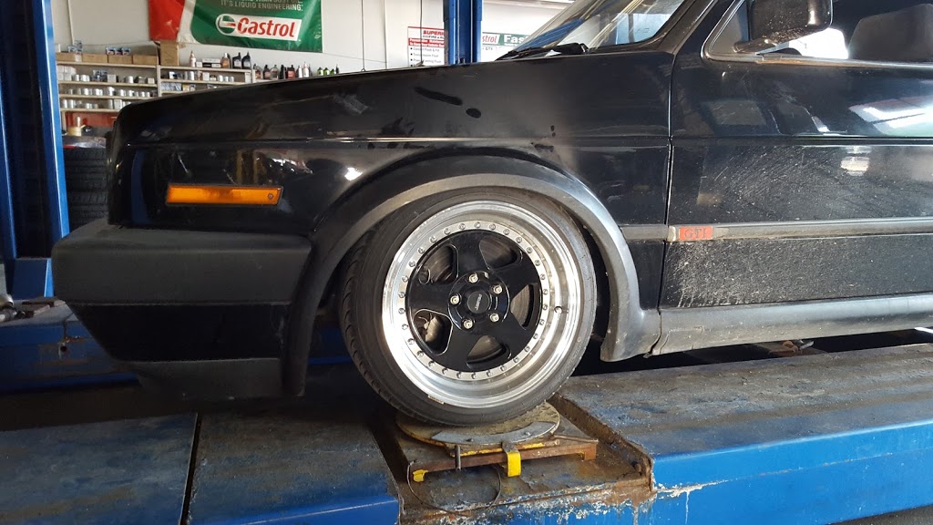 Superior Tire & Auto | 777 Dundas St W, Mississauga, ON L5C 4P6, Canada | Phone: (905) 949-8473