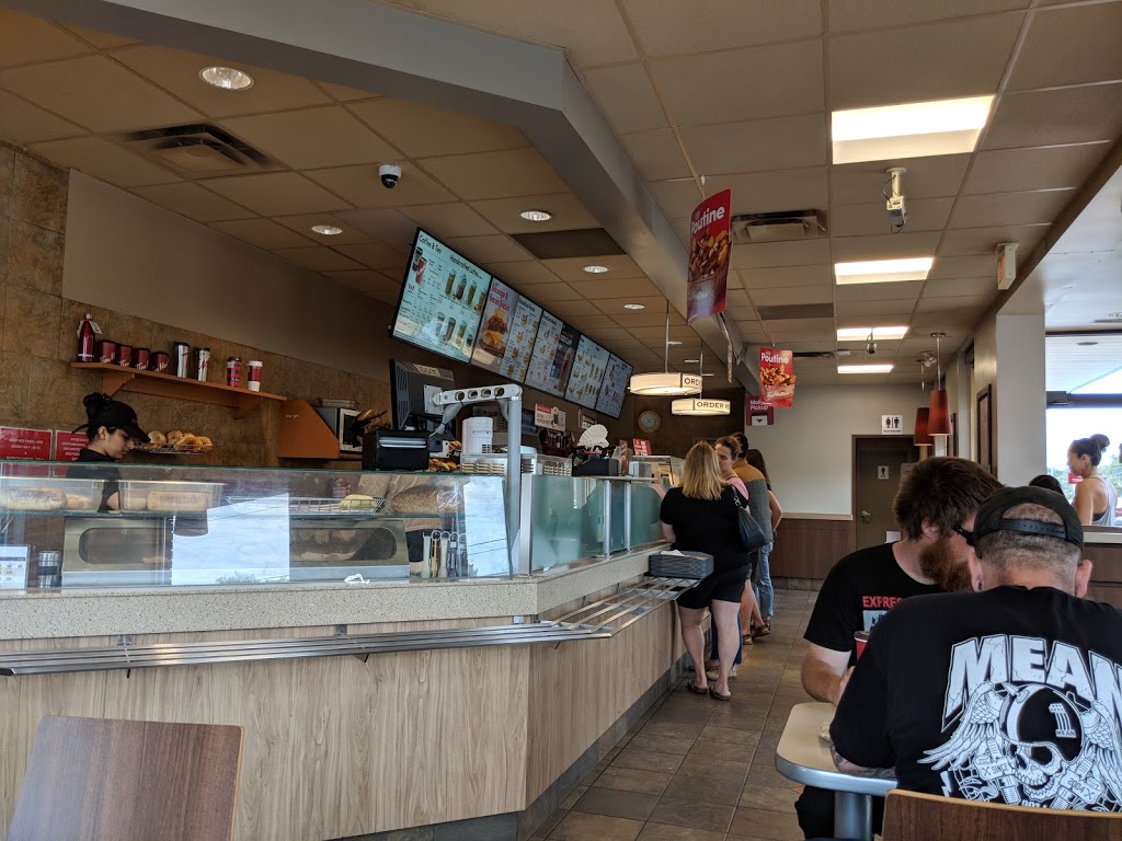Tim Hortons | 1375 Southdown Rd, Mississauga, ON L5J 2Y9, Canada | Phone: (905) 822-3400