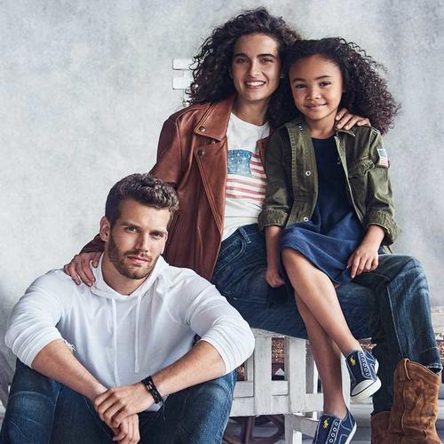 Polo Ralph Lauren Factory Store | 13850 Steeles Ave Ste 118, Halton Hills, ON L7G 5G2, Canada | Phone: (905) 636-7478