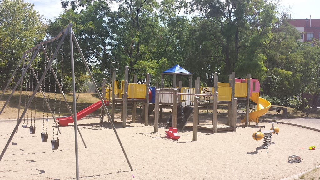 Erwin Krickhahn Park | 121 Rankin Crescent, Toronto, ON M6P 4G6, Canada | Phone: (416) 392-2489