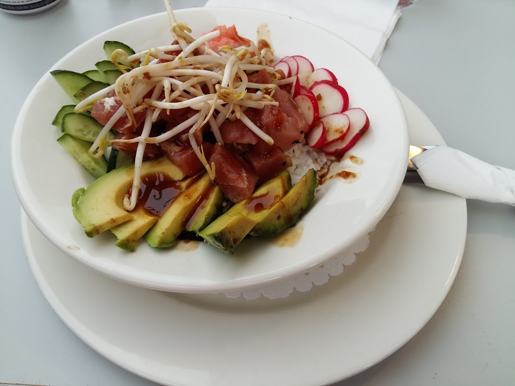 Oyster Bay Café | 611 Oyster Bay Dr, Ladysmith, BC V9G 1A7, Canada | Phone: (250) 924-2245