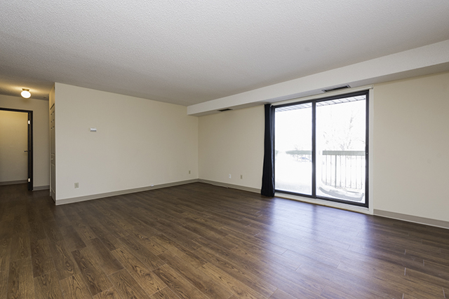 Southwood Green Apartments | 4902 Queen St, Regina, SK S4S 6X4, Canada | Phone: (306) 586-1872