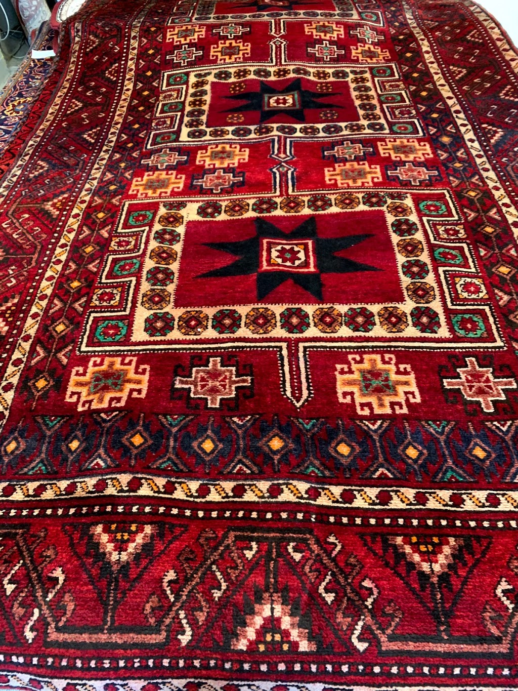 Rugs Place (Persian & Oriental Rugs) | 11-9251 Yonge St, Richmond Hill, ON L4C 9T3, Canada | Phone: (416) 569-1314