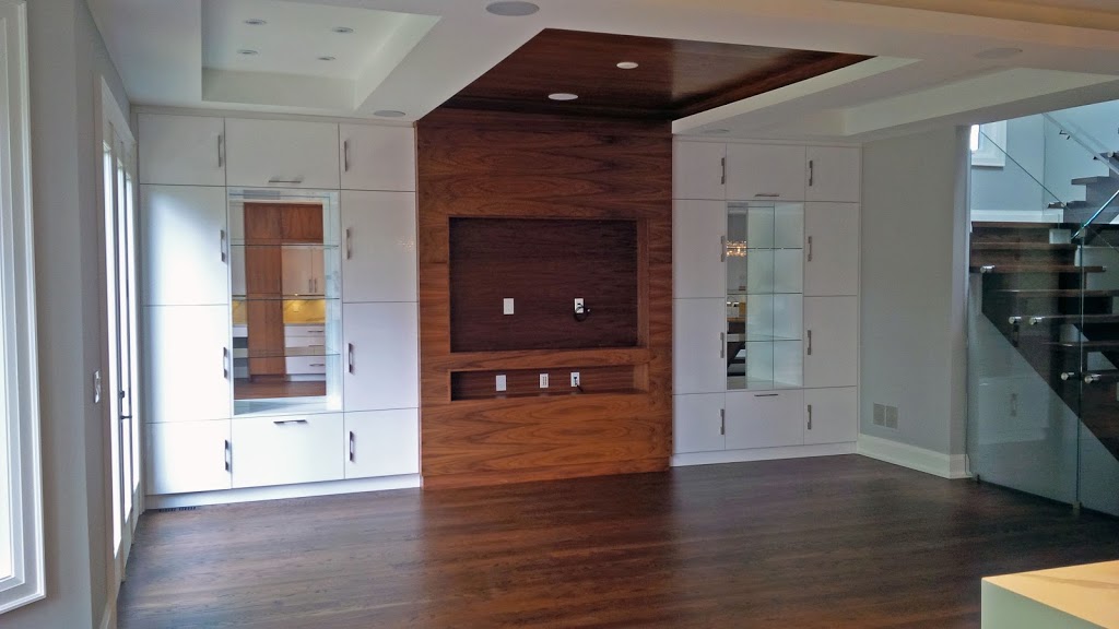 CCM Kitchens inc. | 27 York Pl, Cambridge, ON N1R 3P6, Canada | Phone: (519) 653-5252