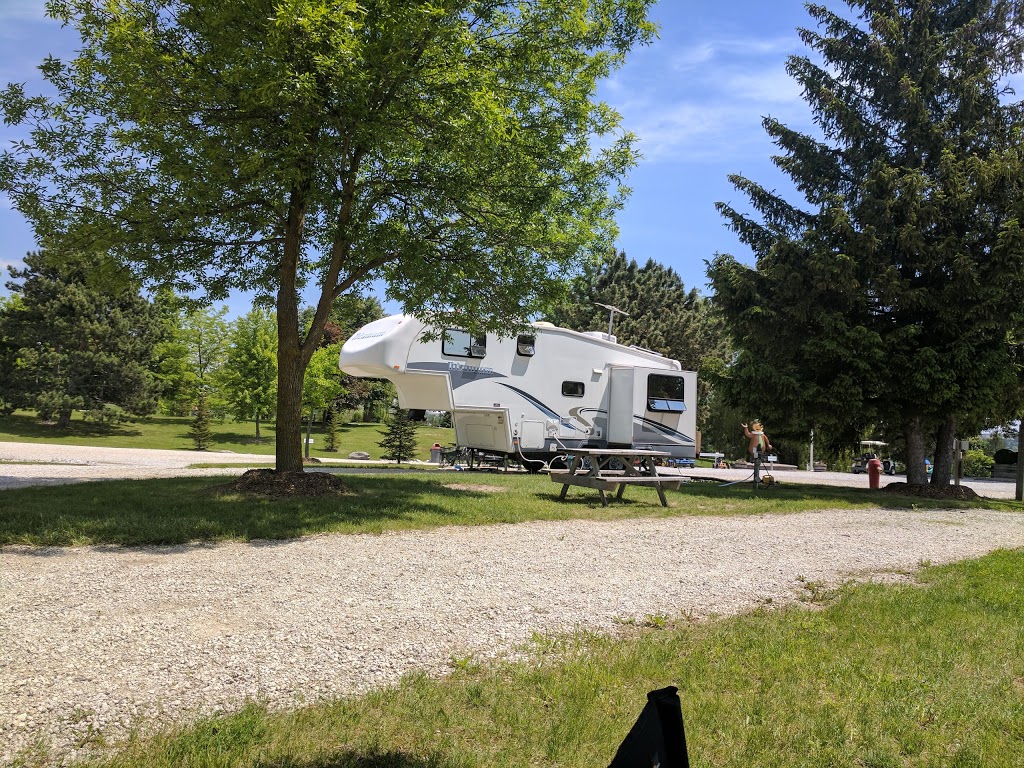 Yogi Bears Jellystone Park Camp-Resort | 3666 Simcoe County Rd 88, Bradford, ON L3Z 2A4, Canada | Phone: (905) 775-1377