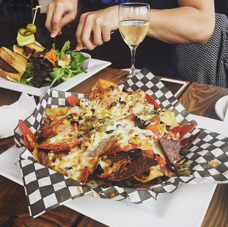 Breakwater Cafe . Bistro . Bar | 199 Dallas Rd, Victoria, BC V8V 1A2, Canada | Phone: (250) 386-8080