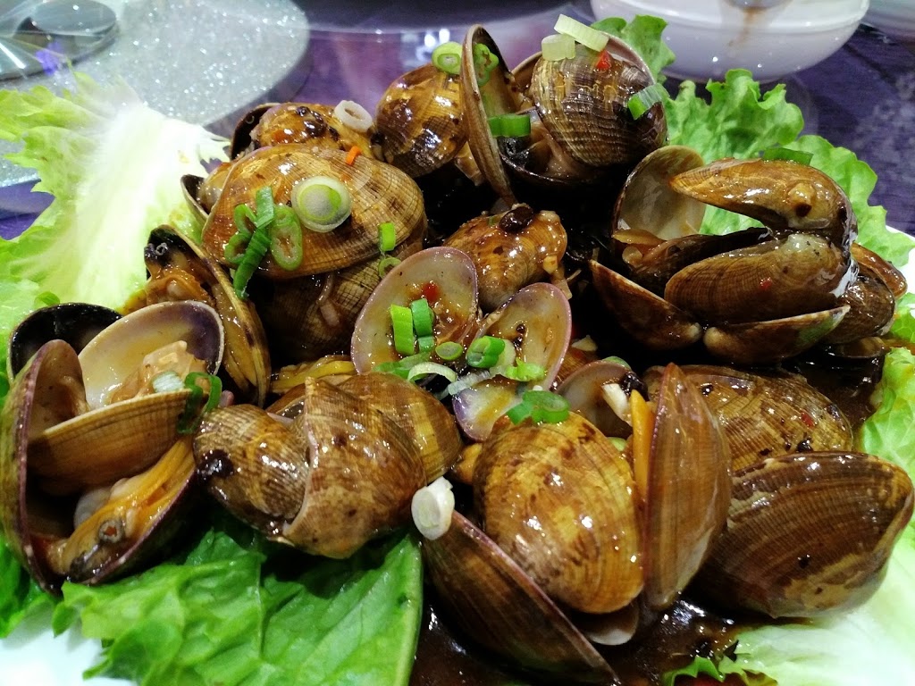 Noble Seafood Chinese Cuisine | 7220 Kennedy Rd #18, Markham, ON L3R 7P2, Canada | Phone: (905) 947-8288