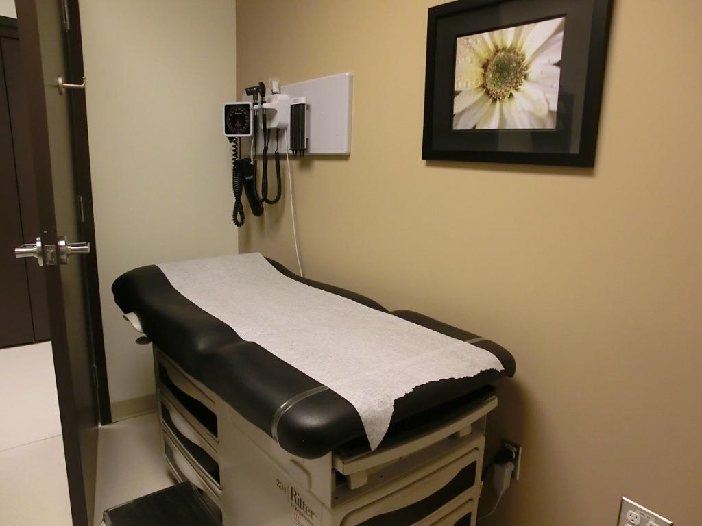 Primacy - The Clinic at Sarcee & Country Hills | 5251 Country Hills Blvd NW, Calgary, AB T3A 4K1, Canada | Phone: (403) 263-0230