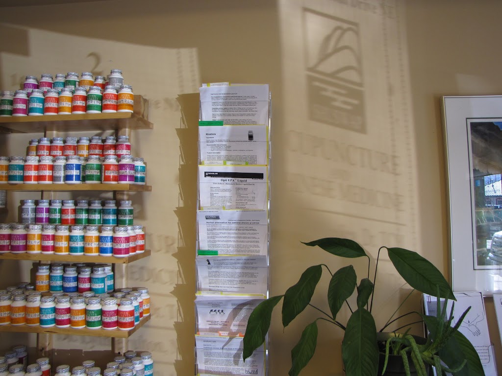 Lakeside Health (formerly Shuswap Acupuncture & Harbourfront Massage) | 140 Harbour Front Dr NE #2, Salmon Arm, BC V1E 2T3, Canada | Phone: (250) 833-5899