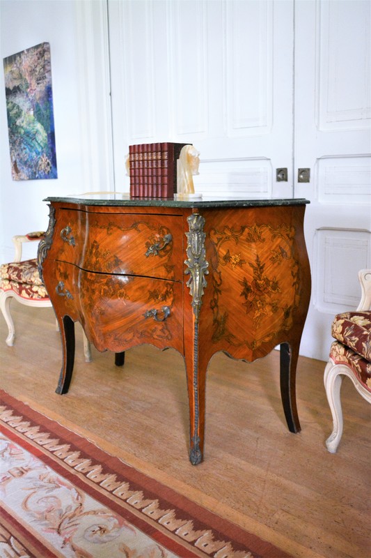 My Paris Apartment Antiques | 52 Ann St, Thamesville, ON N0P 2K0, Canada | Phone: (905) 745-6713