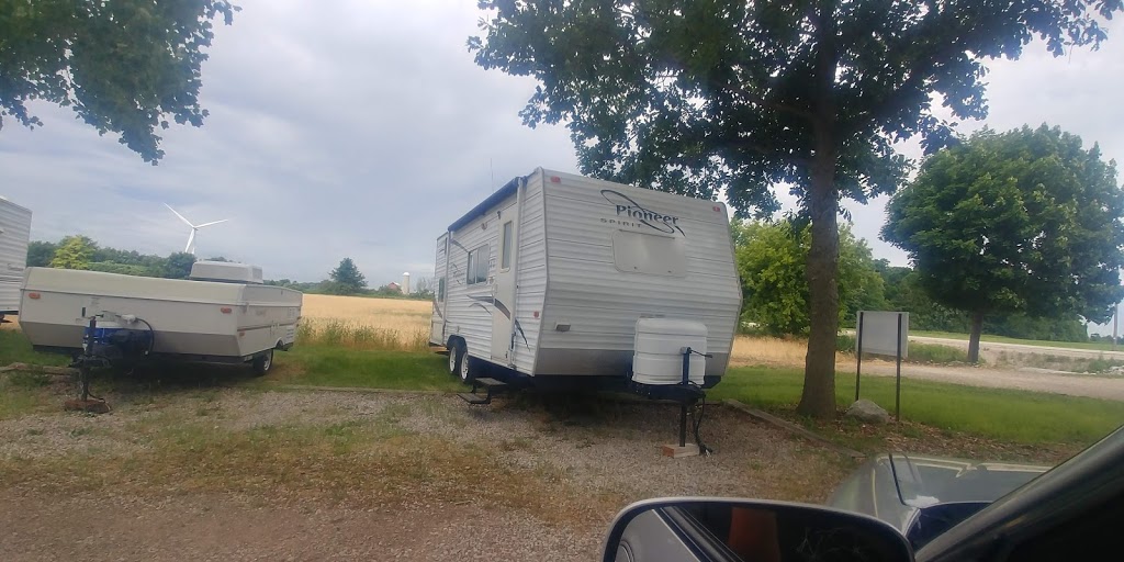 Cozy Camper Rentals | 696 Essex 8, South Woodslee, ON N0R 1V0, Canada | Phone: (519) 919-7062