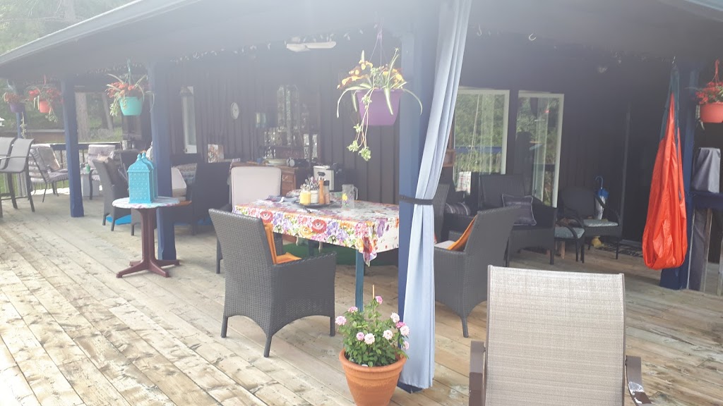 Le Couvent B&B | 137 Rue du Couvent, Mont-Tremblant, QC J8E 1K2, Canada | Phone: (819) 425-8608