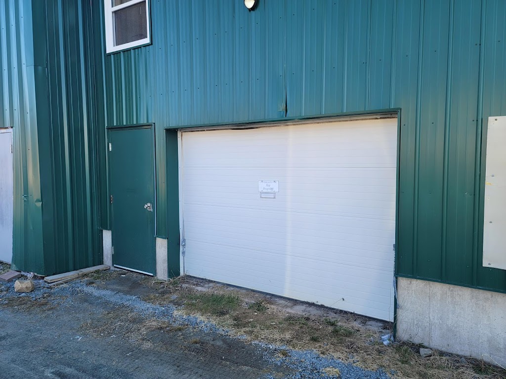 Oultons Auto Stop | 44 Greentree Ave Unit B, Windsor Junction, NS B2T 1K1, Canada | Phone: (902) 860-3797