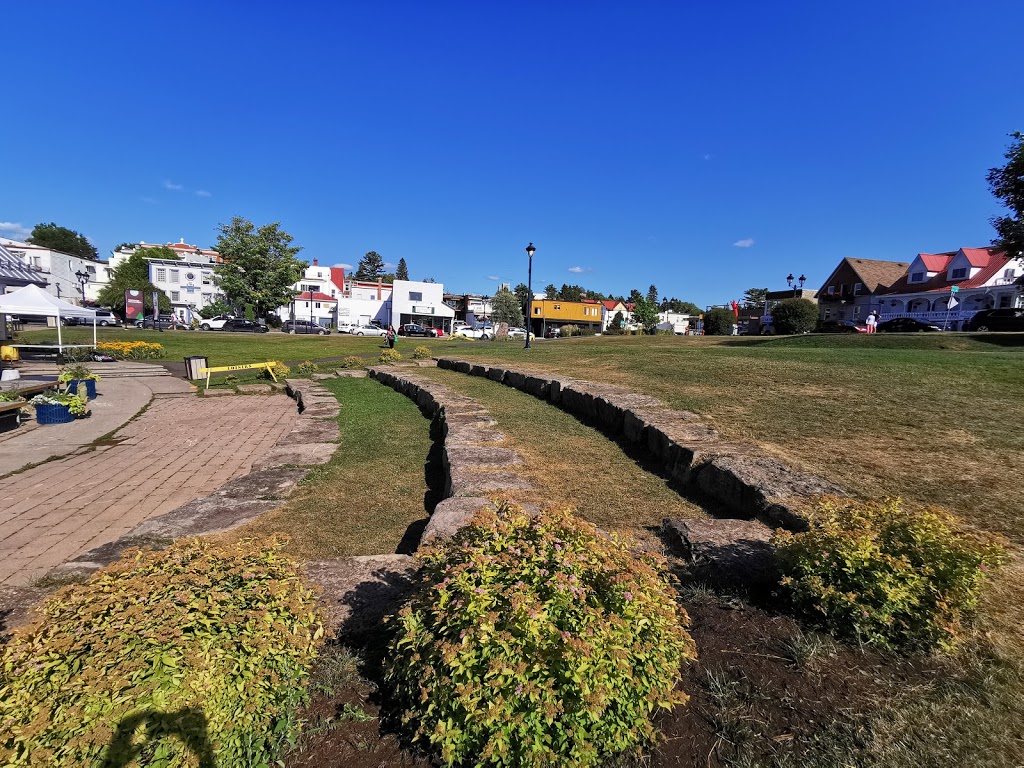 Place Lagny | 2 Rue Saint Louis, Sainte-Agathe-des-Monts, QC J8C 2A2, Canada | Phone: (819) 326-4595