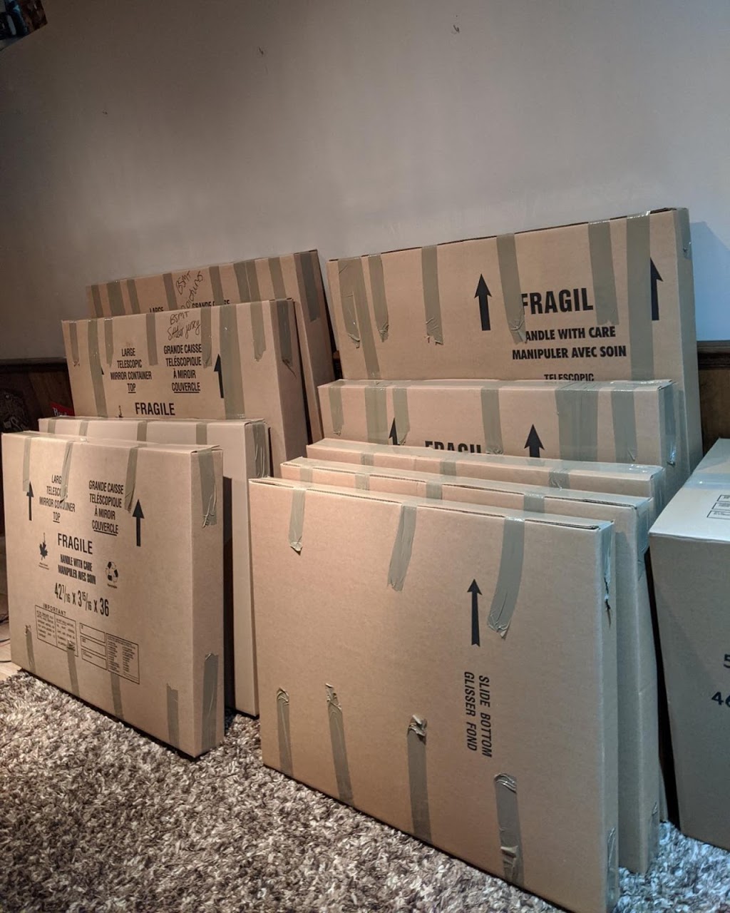 Helping Hands Movers | 64 Remmington St, Bowmanville, ON L1C 5R1, Canada | Phone: (905) 431-9954