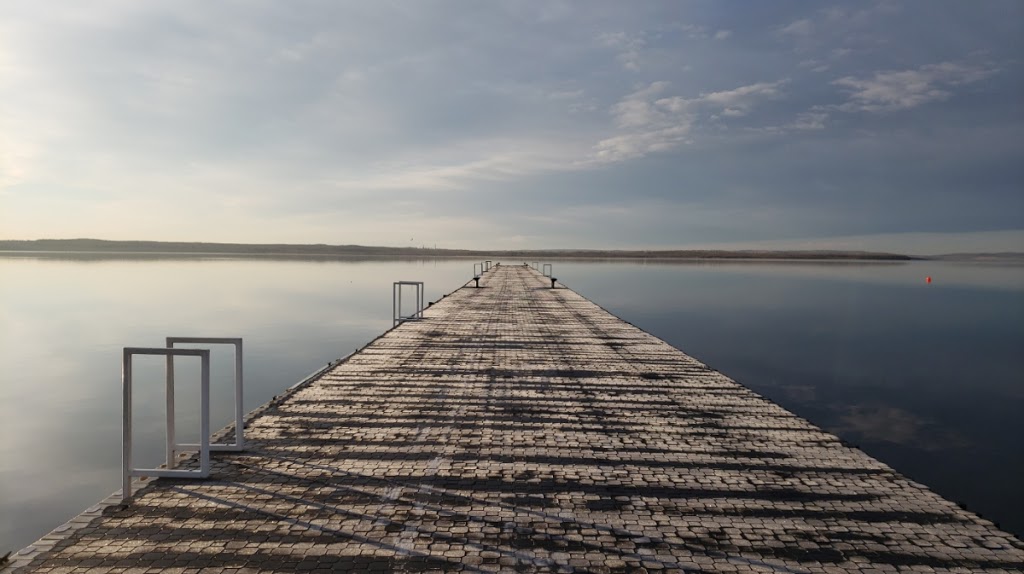 Wabamun Lake Inn | 5020 51 Ave, Wabamun, AB T0E 2K0, Canada | Phone: (780) 892-2424