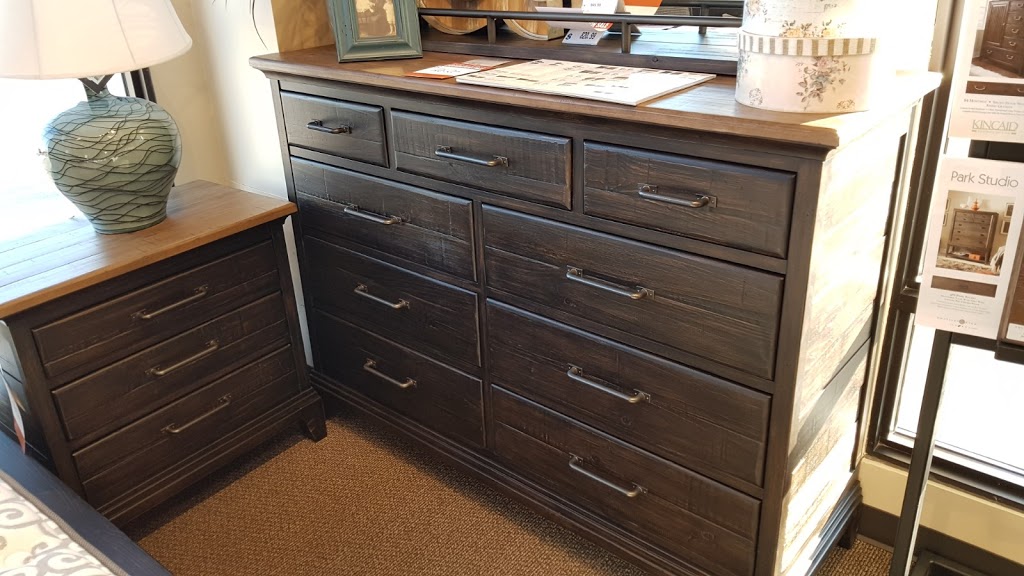 La-Z-Boy Furniture Galleries | 1425 Ellice Ave, Winnipeg, MB R3G 0G3, Canada | Phone: (204) 783-8500
