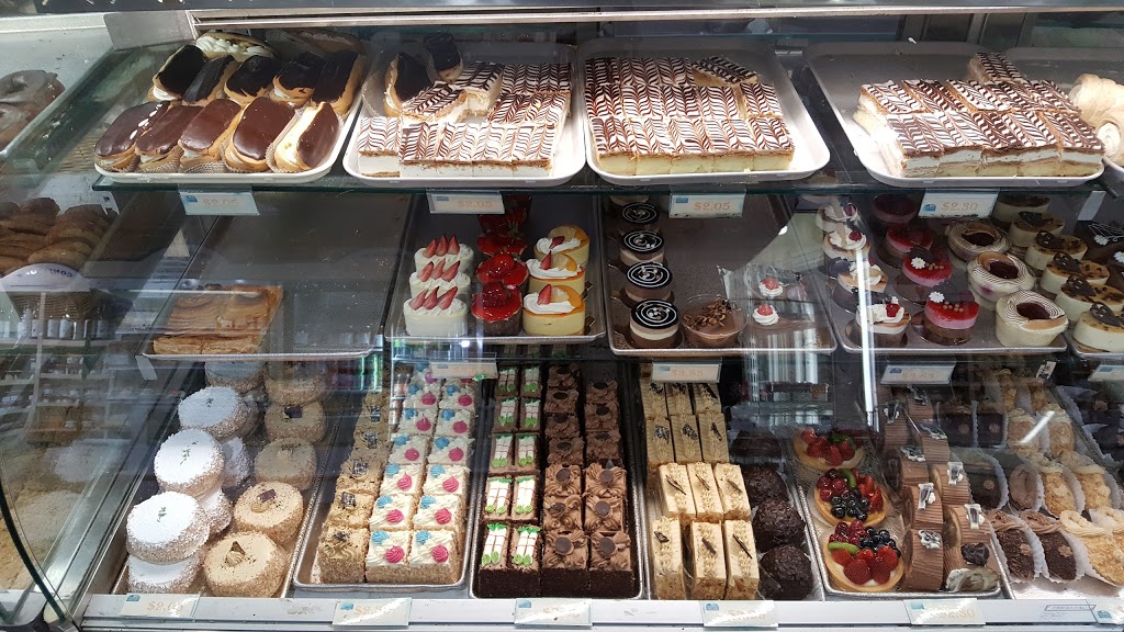 Pâtisserie Bel-Air | 3913 Rue Bélanger, Montréal, QC H1X 1B5, Canada | Phone: (514) 721-4997