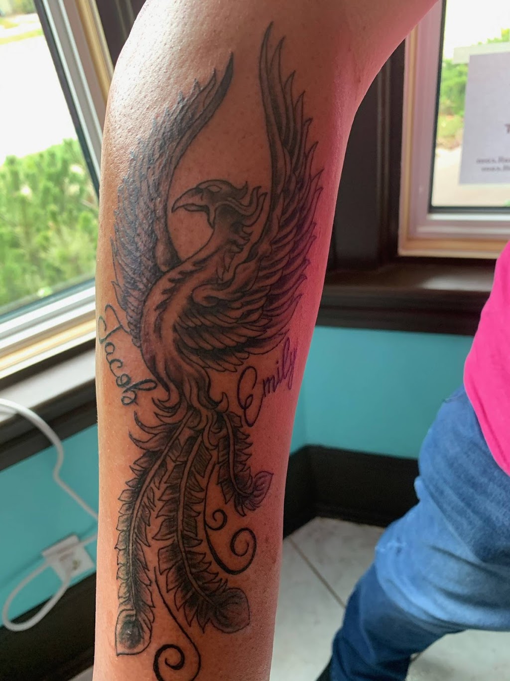 Bold City Tattoo | 203 Brant Ave, Brantford, ON N3T 3J1, Canada | Phone: (519) 304-2265