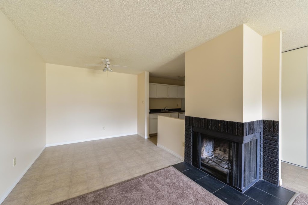 Westridge Manor | 17117 75 Ave NW, Edmonton, AB T5T 2P7, Canada | Phone: (780) 413-9251