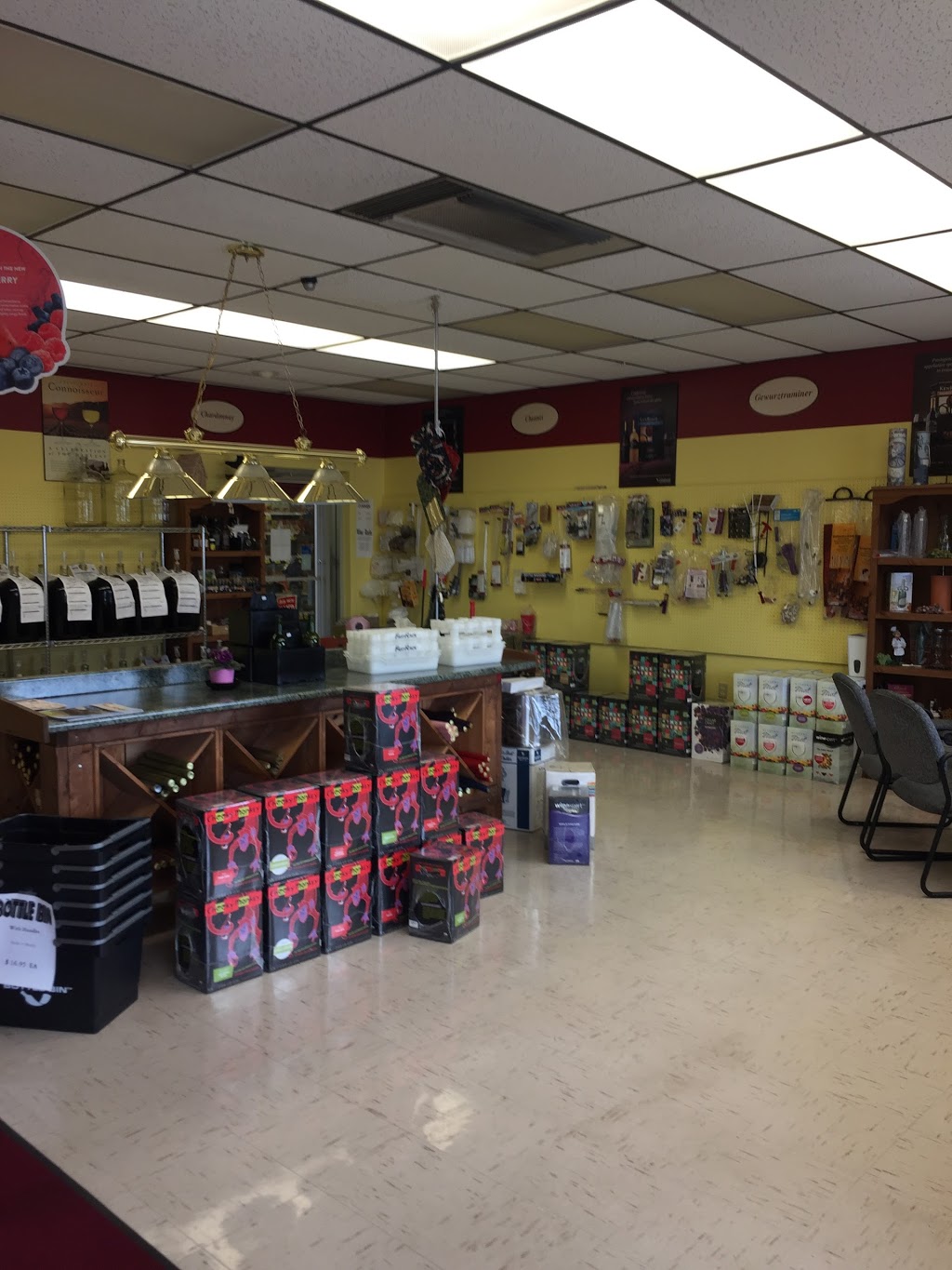 St Clair Estate Wines | 179 Talbot St S, Essex, ON N8M 1B6, Canada | Phone: (519) 776-4794