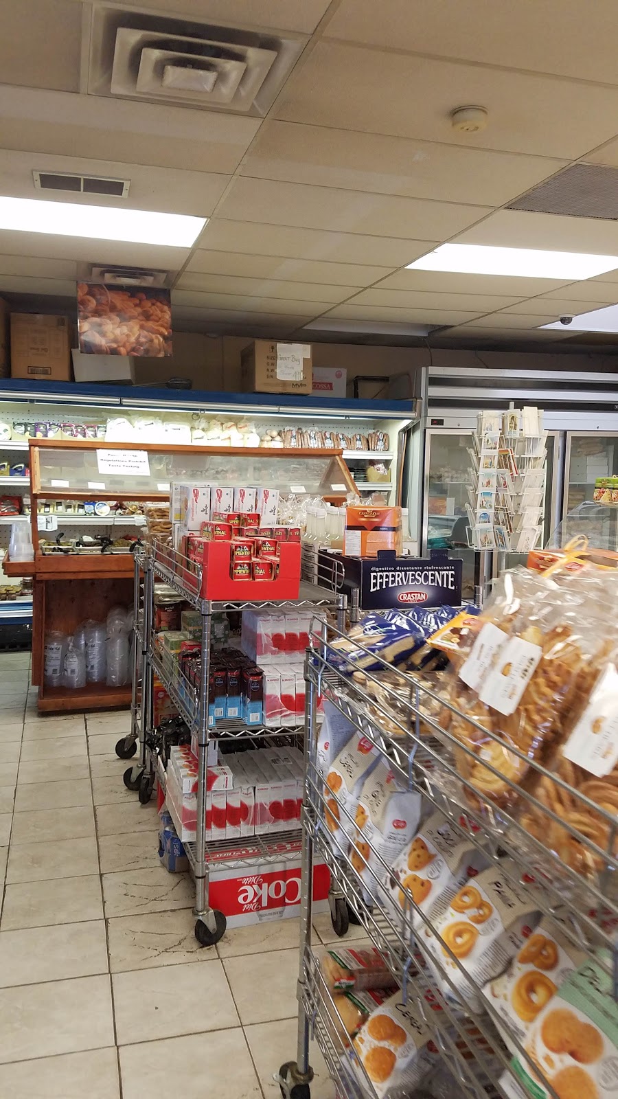 Casa Leone Bakery & Deli | 158 Hartzel Rd, St. Catharines, ON L2P 1N9, Canada | Phone: (905) 685-4543