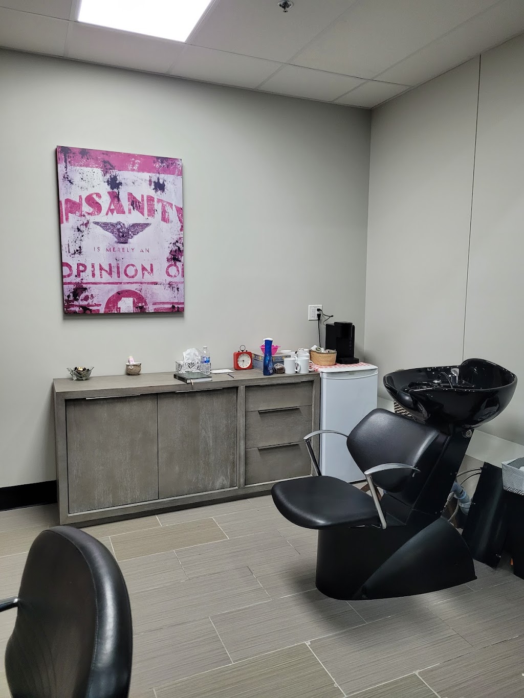 thecoolredroom Hair Space Ltd. | 224 Hunt Club Rd Suite #3, Ottawa, ON K1V 1C1, Canada | Phone: (613) 233-2665