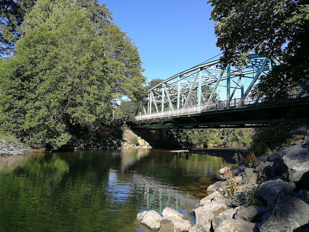 Cedar Grove RV Park & Campground | 246 Riverbend Rd, Qualicum Beach, BC V9K 2N2, Canada | Phone: (250) 752-2442