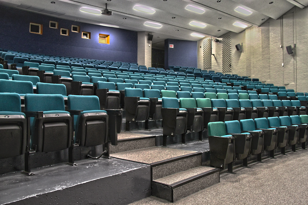 Collège Universel - Campus Gatineau | 101 Rue Saint-Jean-Bosco suite a-2322, Gatineau, QC J8Y 3G5, Canada | Phone: (819) 503-2400