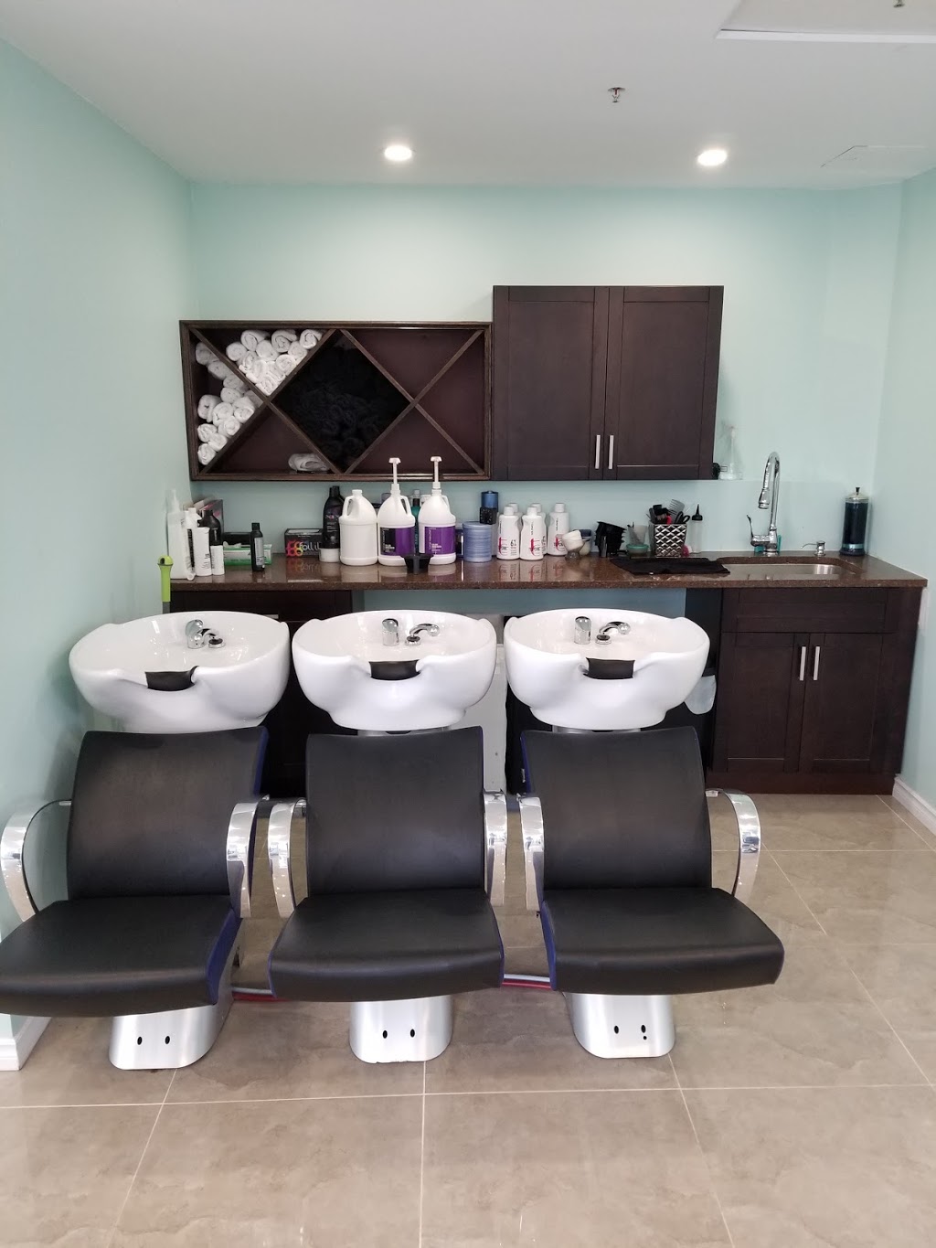 Plush by Marina | 1700 Eglinton Ave E Unit A6, North York, ON M4A 2X4, Canada | Phone: (416) 839-8664