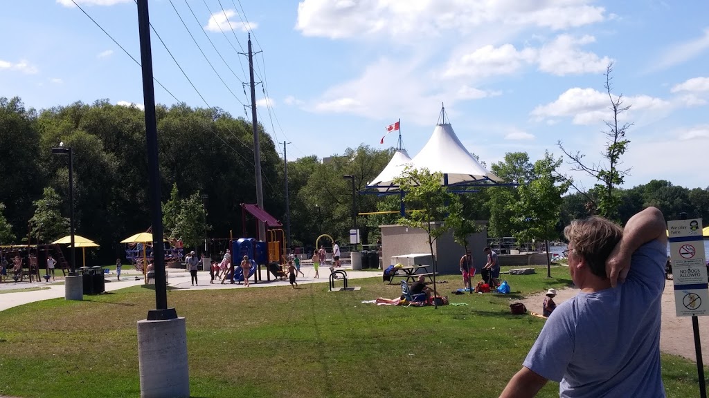 Splash On Water Park | 450 Atherley Rd, Orillia, ON L3V 1P2, Canada | Phone: (705) 279-1322