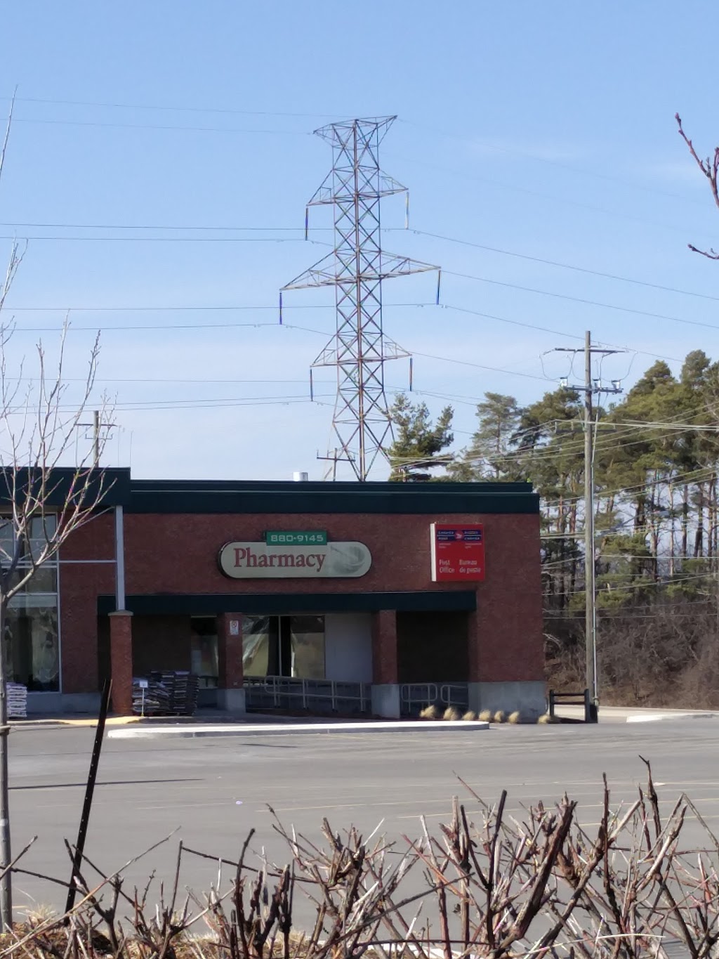 Sobeys Pharmacy Waterloo | 450 Columbia St W, Waterloo, ON N2T 2W1, Canada | Phone: (519) 880-9145