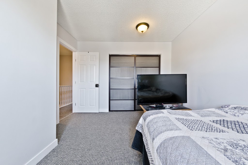 Homes4Calgary | 3916 1 St NE, Calgary, AB T2E 3E3, Canada | Phone: (403) 689-6313