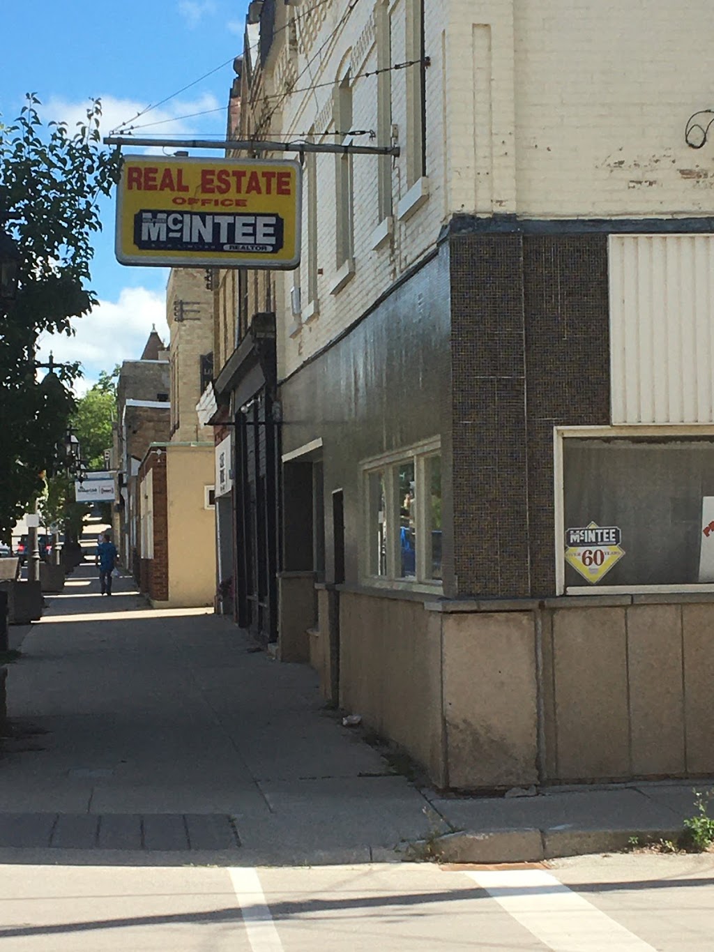 McIntee Wilfred & Co Limited Real Estate Brokers | 62 1st Ave S, Chesley, ON N0G 1L0, Canada | Phone: (519) 363-3726