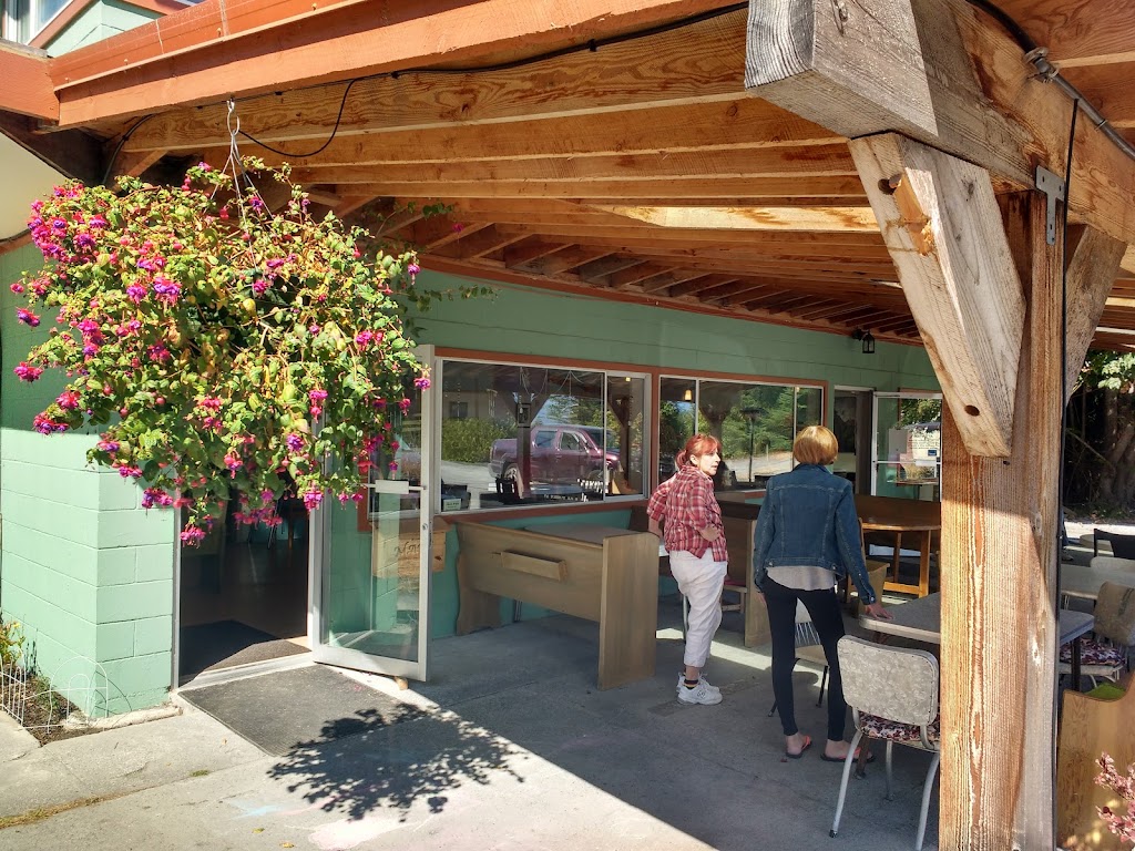 Mary Mary Café | Marble Bay Rd, Van Anda, BC V0N 3K0, Canada | Phone: (604) 486-7080
