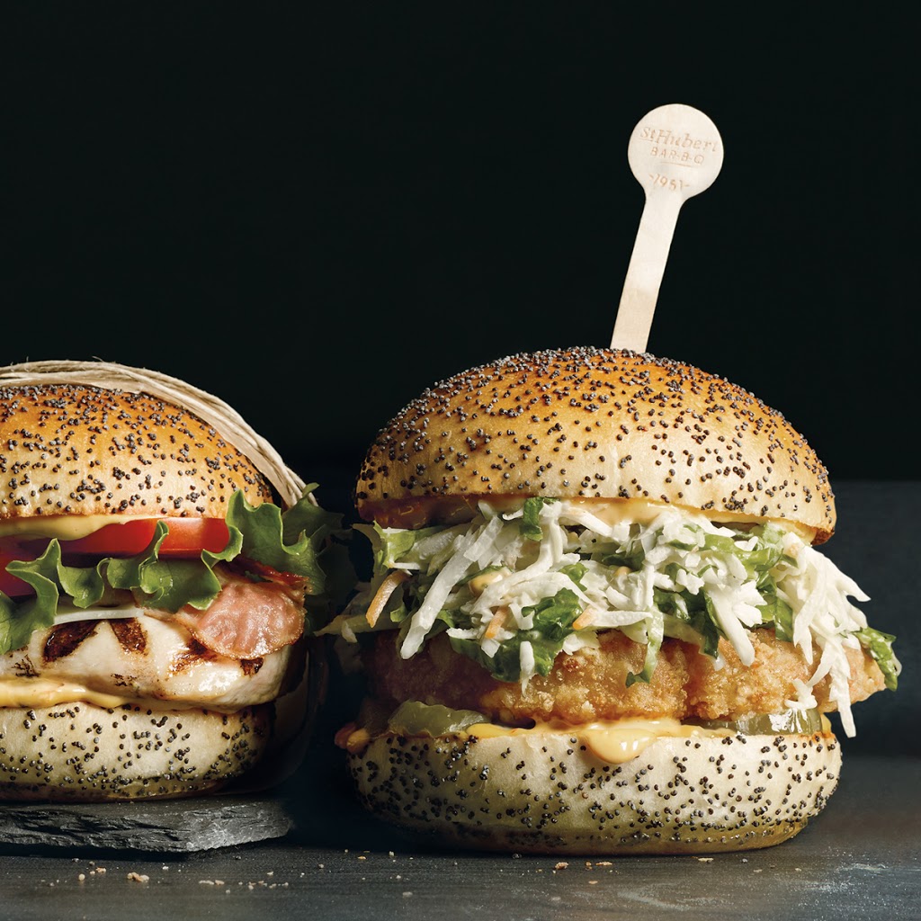 St-Hubert Express | 180 Rang du Moulin Rouge, Saint-Léonard-dAston, QC J0C 1M0, Canada | Phone: (819) 399-3996