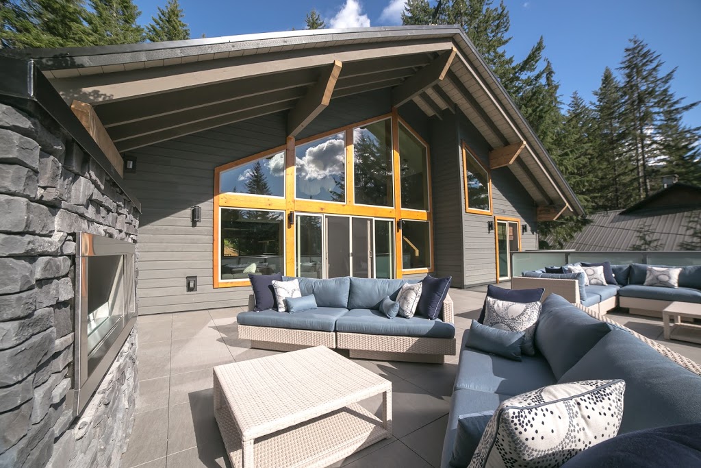 Alta Lake Chalet | 3229 Archibald Way, Whistler, BC V0N 1B2, Canada | Phone: (604) 210-9881