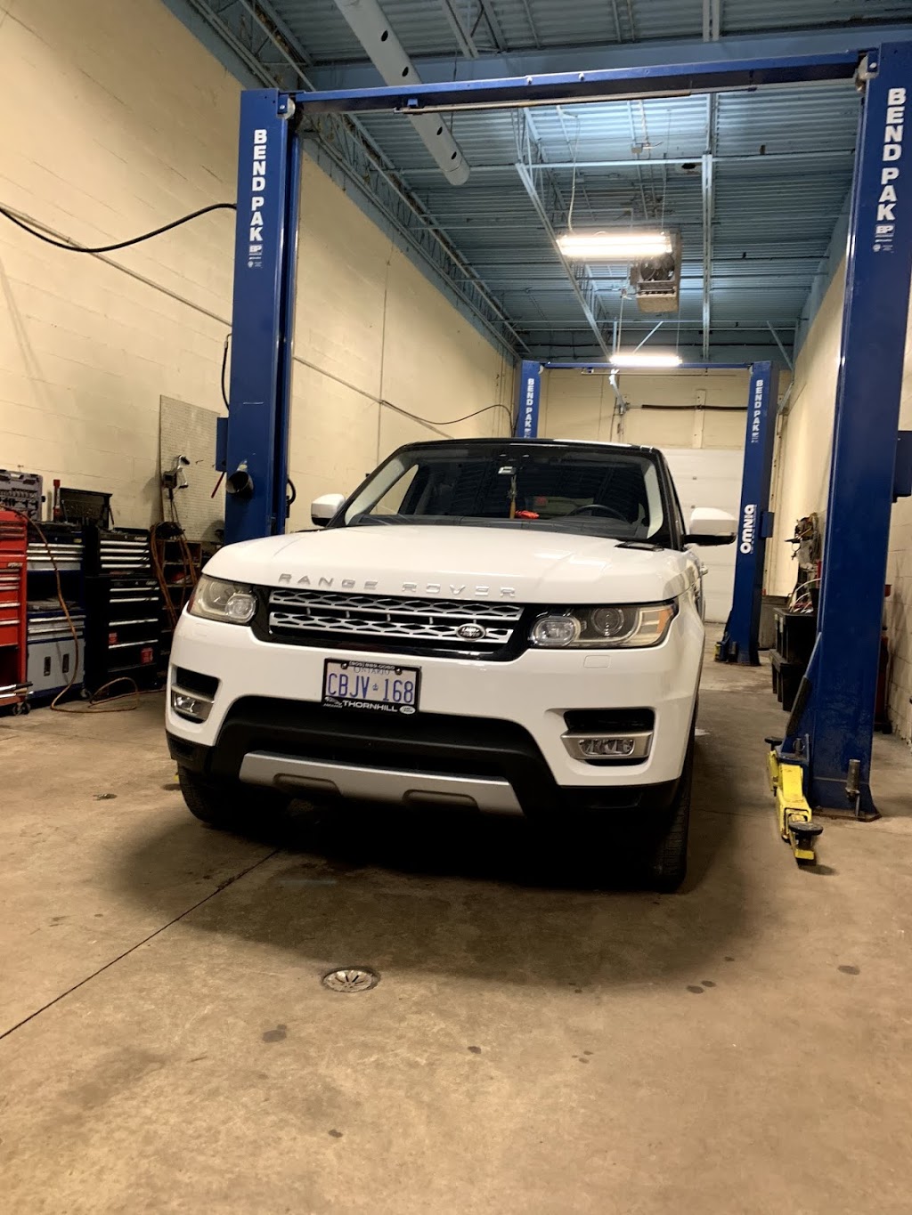 Family Tree Automotive Inc. | 1208 Gorham St unit 2, Newmarket, ON L3Y 8W4, Canada | Phone: (905) 235-9060