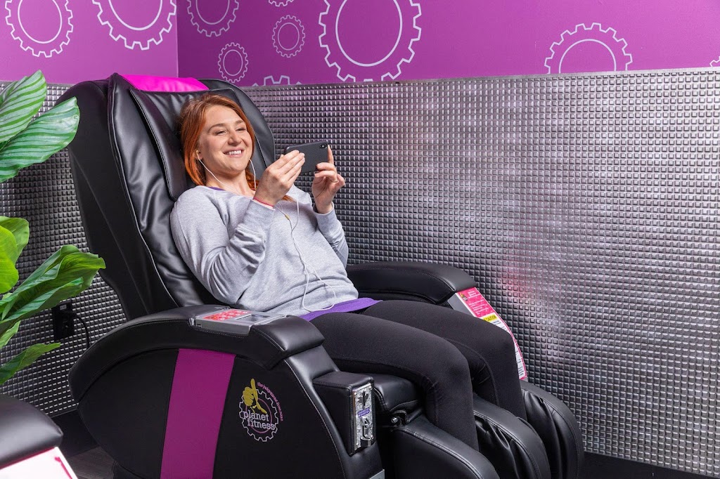 Planet Fitness | 199 Bell Blvd, Belleville, ON K8P 5B8, Canada | Phone: (613) 707-8820