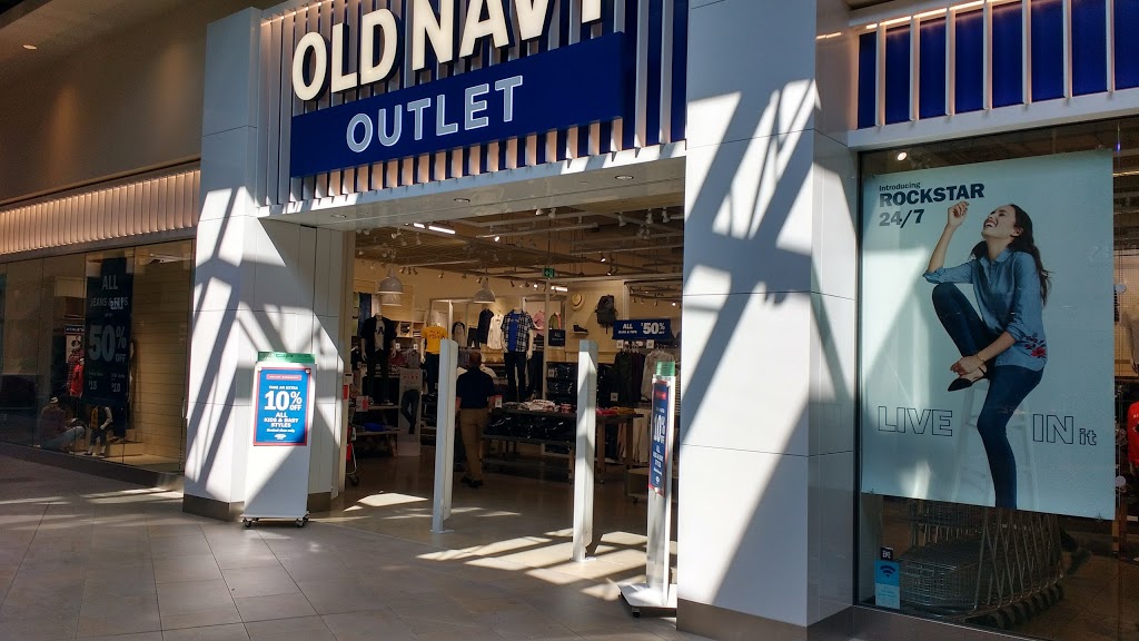 Old Navy Outlet | 555 Sterling Lyon Pkwy Anchor D, Winnipeg, MB R3P 2T3, Canada | Phone: (204) 453-3440