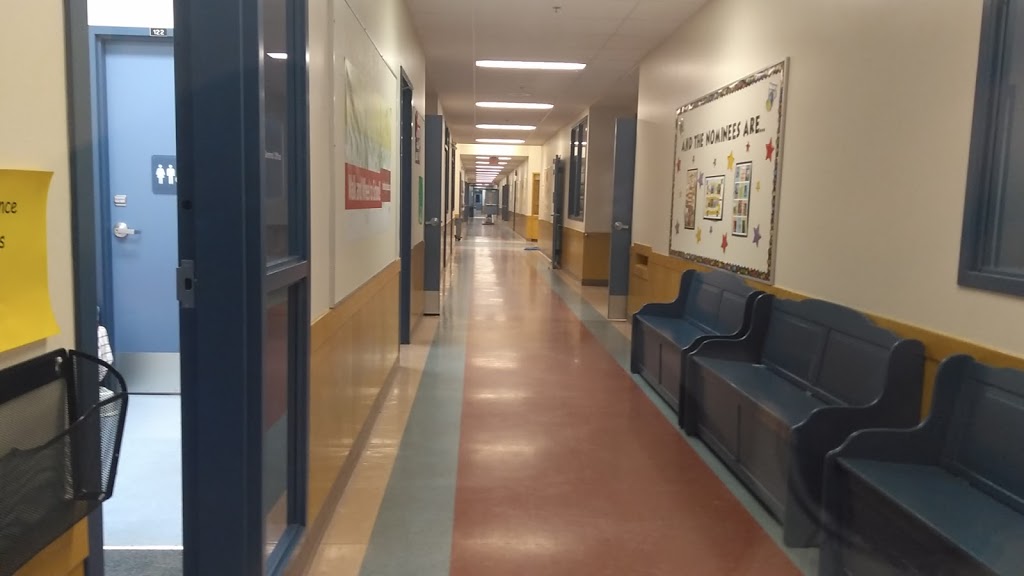 Chimney Hill Elementary | 14755 74 Ave, Surrey, BC V3S 8Y8, Canada | Phone: (604) 592-2913