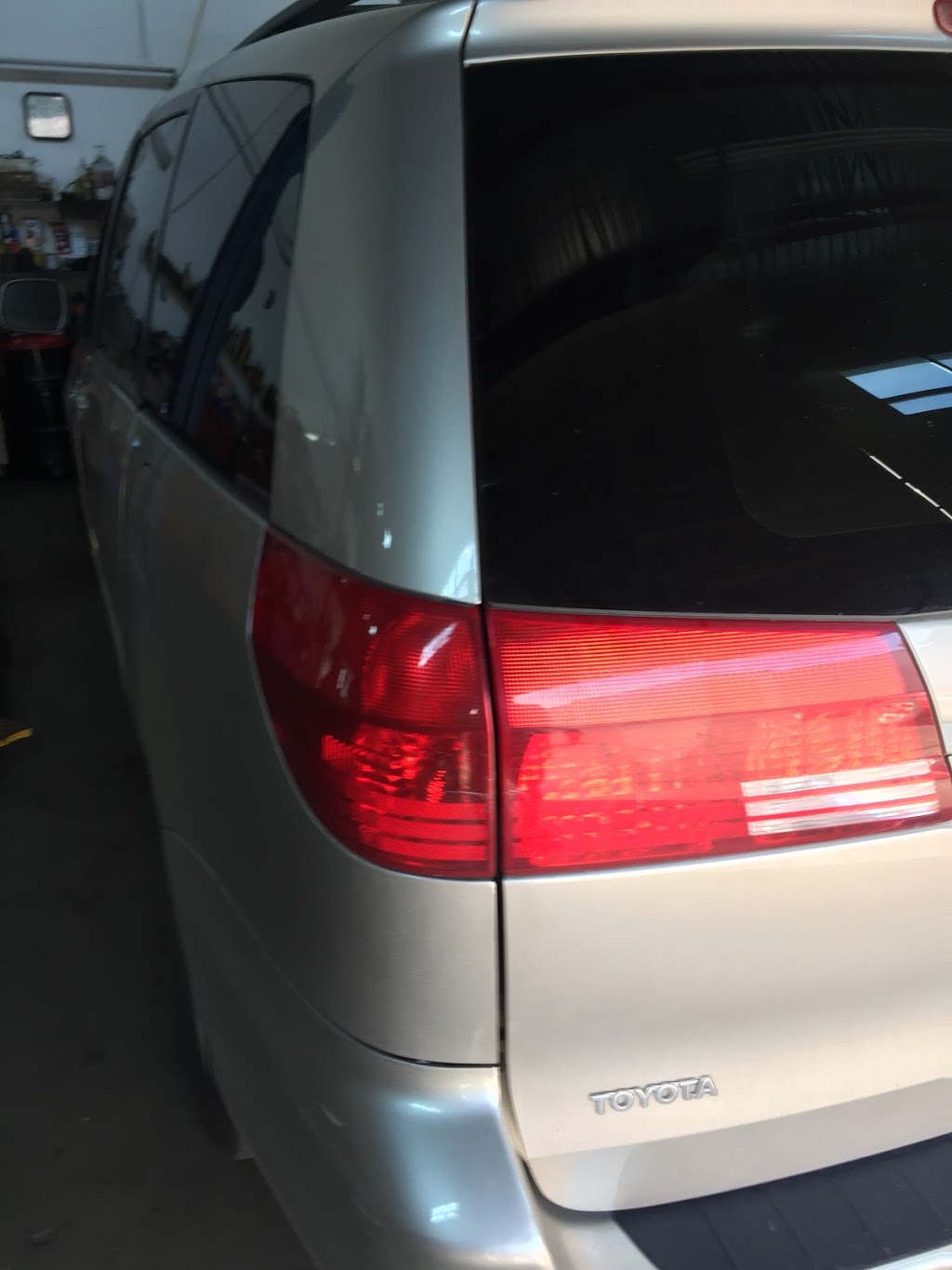 Leng Sin Motor | 1952 Kingsway Ave #202, Port Coquitlam, BC V3C 6C2, Canada | Phone: (604) 944-6460