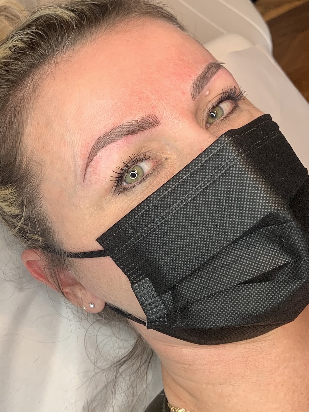 DESIGNER BROWS | 540 Bryce Pl, Stittsville, ON K2S 0N2, Canada | Phone: (613) 884-2729