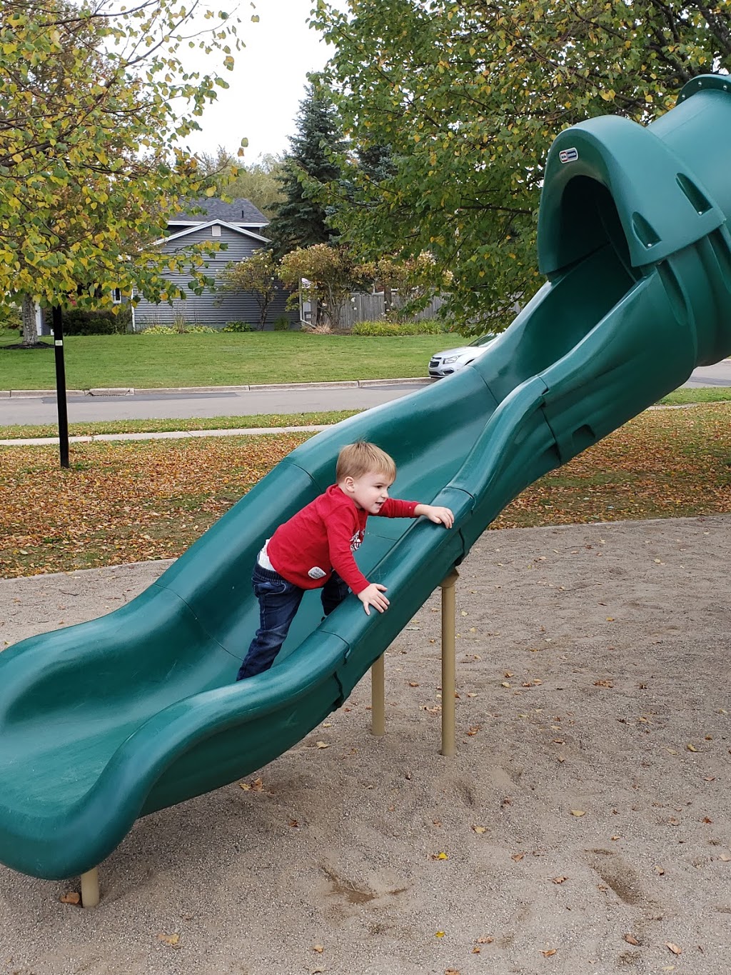 Maplehurst Park | 115 Maplehurst Dr, Moncton, NB E1G 1G7, Canada | Phone: (506) 853-3516