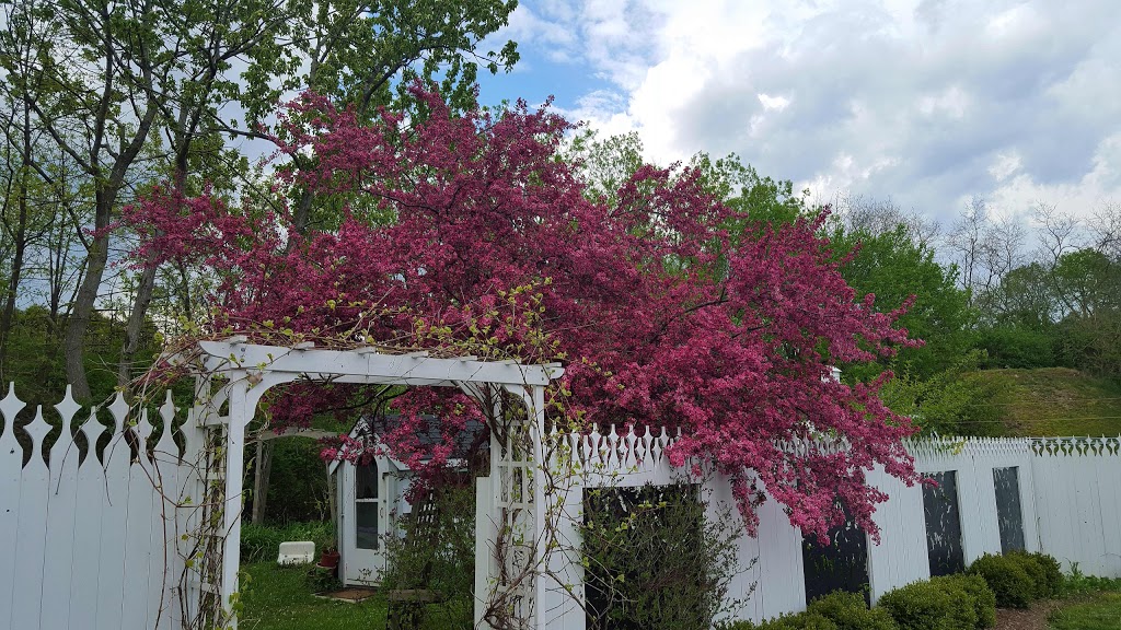 Hastings House Bed & Breakfast | 109 Front St W, Hastings, ON K0L 1Y0, Canada | Phone: (705) 696-2045