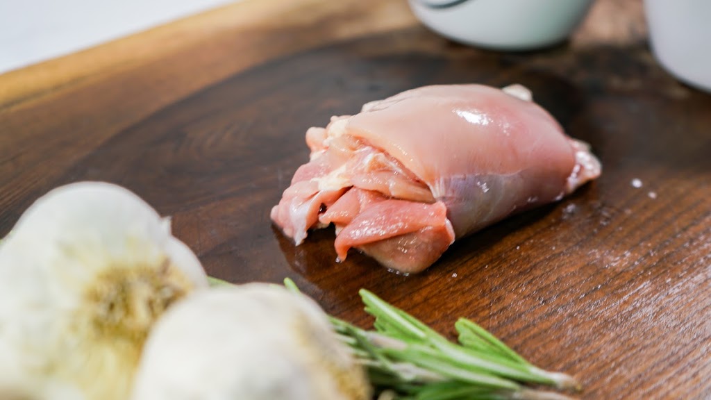 VG Meats Stoney Creek | 131 Upper Centennial Pkwy, Stoney Creek, ON L8J 0B2, Canada | Phone: (905) 664-2020