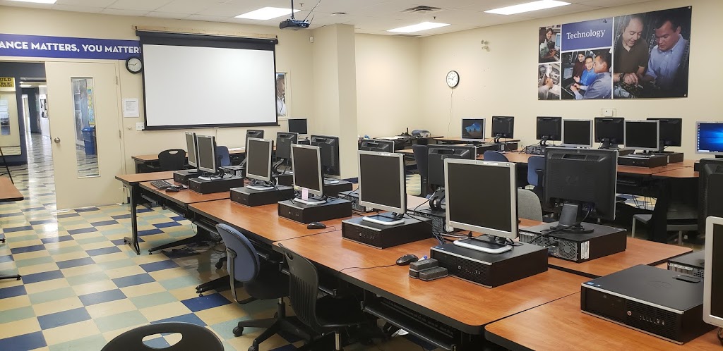 Oxford College of Arts, Business and Technology | 320 Bayfield St B100, Barrie, ON L4M 3C1, Canada | Phone: (866) 511-9927