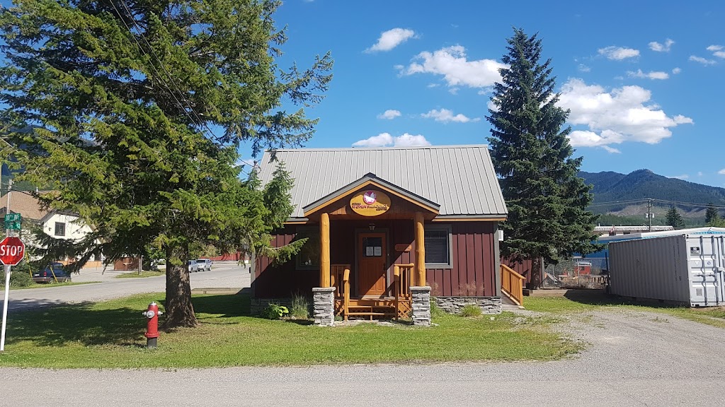 Womens Resource Centre | 1592 10 Ave, Fernie, BC V0B 1M0, Canada | Phone: (250) 423-4687